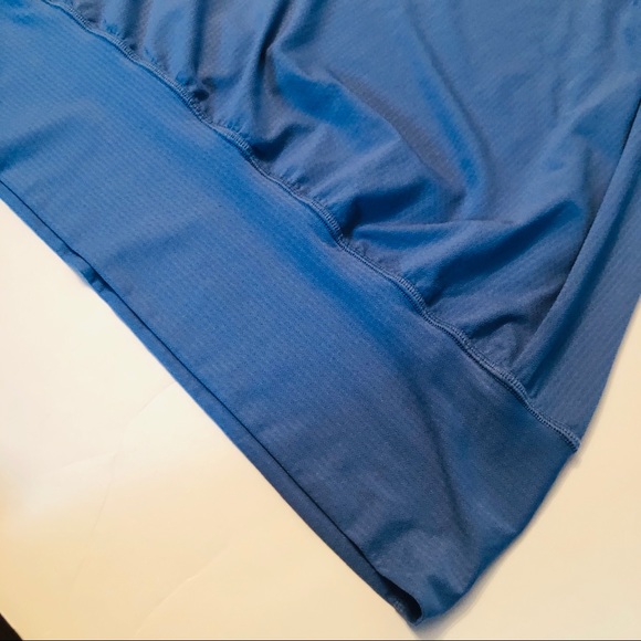 Luluemon women’s size 10 workout top - Picture 2 of 8